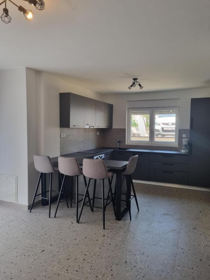 Apartments Ivanov Задар Екстер'єр фото